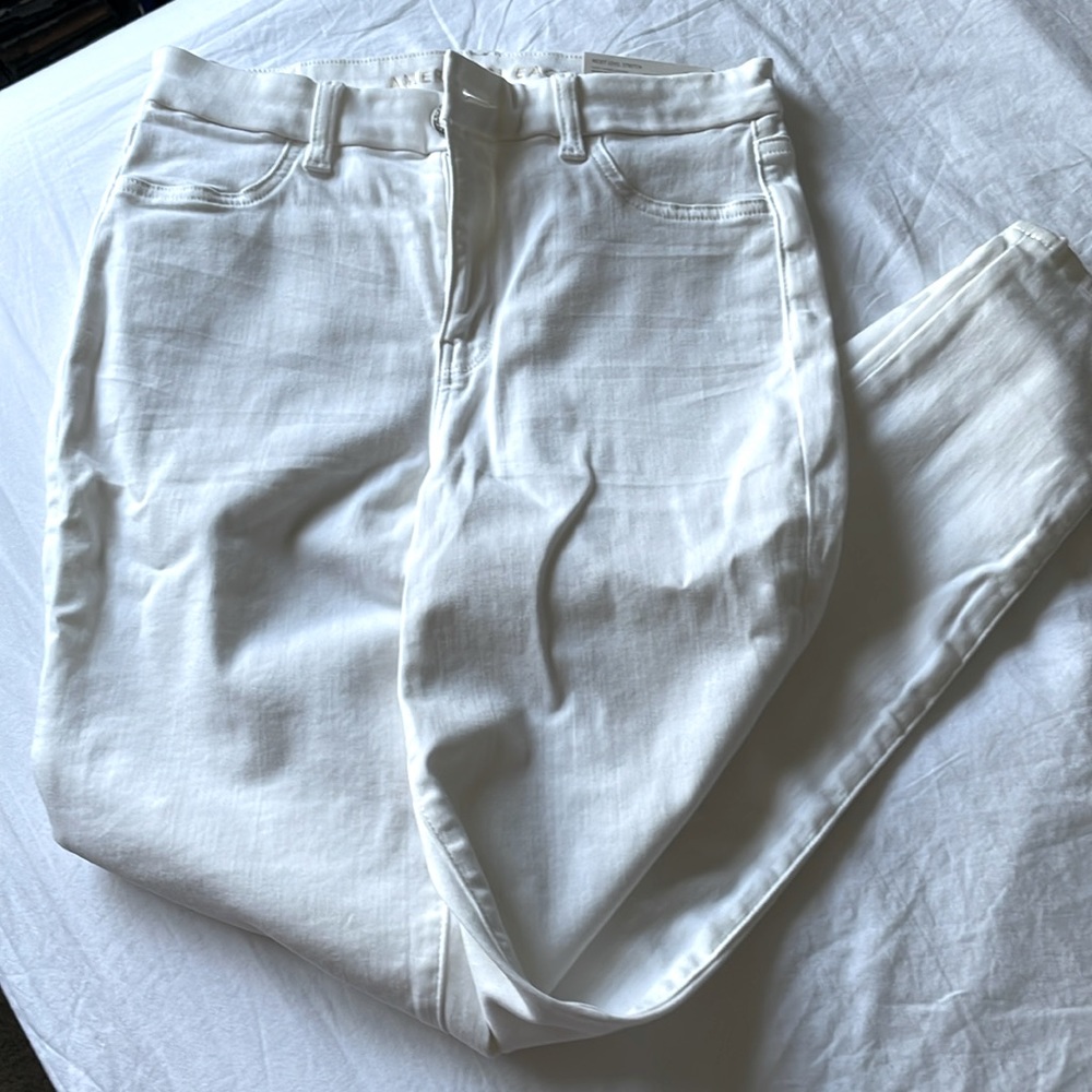 American Eagle White Jeggings